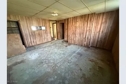 561 Downard Road, Zanesville, OH 43701 - Photo 8