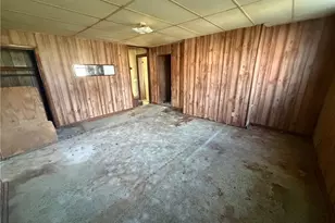 561 Downard Rd, Zanesville, OH 43701 - Photo 8