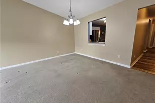 33961 Honeysuckle Ln, North Ridgeville, OH 44039 - Photo 12