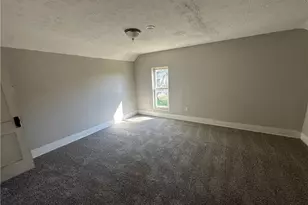 1915 Maple Ave NE, Canton, OH 44714 - Photo 22