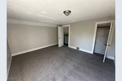 1915 Maple Avenue NE, Canton, OH 44714 - Photo 24