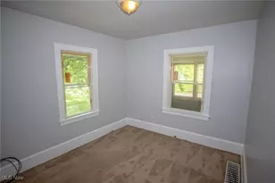 970 Mercer Ave, Akron, OH 44320 - Photo 14