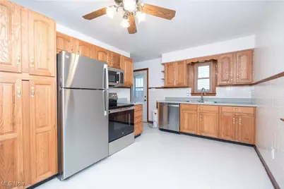 3728 Morgan Drive, Weirton, WV 26062 - Photo 10