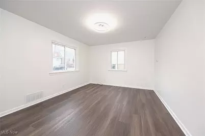 3728 Morgan Drive, Weirton, WV 26062 - Photo 4