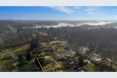 5042 Laddie Drive, New Franklin, OH 44319 - Photo 16