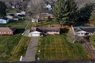 5042 Laddie Dr, New Franklin, OH 44319 - Photo 14