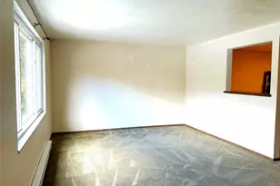 980 Overlook Dr, Steubenville, OH 43953 - Photo 2