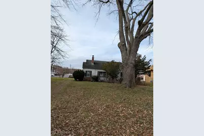 1805 S Linden Avenue, Alliance, OH 44601 - Photo 2