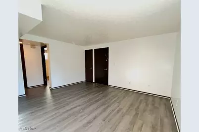 28 Pioneer Drive #1, Steubenville, OH 43953 - Photo 2