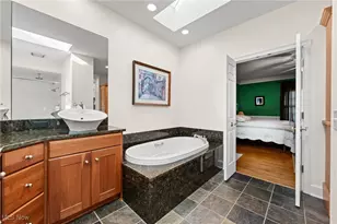 105 Fox Trace Ln, Hudson, OH 44236 - Photo 20