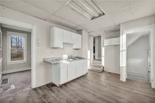 8110 Melrose Ave, Loveland, OH 44103 - Photo 14