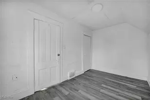 709 E 126th St, Loveland, OH 44108 - Photo 30