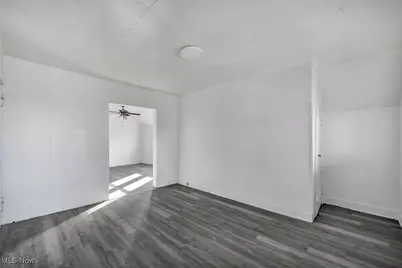 709 E 126th Street, Loveland, OH 44108 - Photo 10