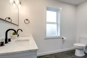 97 Mt View Ave, Akron, OH 44303 - Photo 22