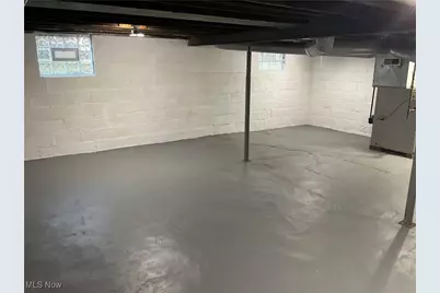 2911 7th Street SW, Canton, OH 44710 - Photo 6