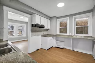 13114 Durkee Ave, Loveland, OH 44105 - Photo 16