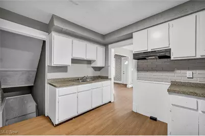 13114 Durkee Avenue, Loveland, OH 44105 - Photo 6