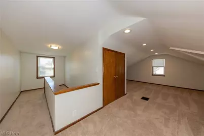 1560 Holmden Road, South Euclid, OH 44121 - Photo 22