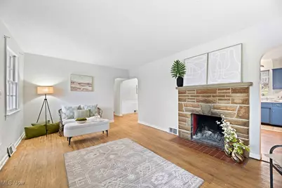 2211 Goodyear Boulevard, Akron, OH 44305 - Photo 2