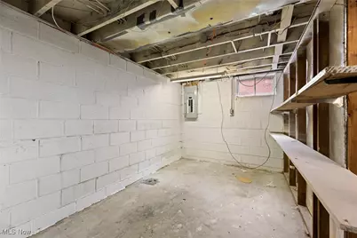 2211 Goodyear Boulevard, Akron, OH 44305 - Photo 28