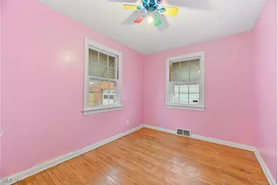 2211 Goodyear Boulevard, Akron, OH 44305 - Photo 18