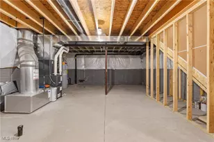 5626 Burlington Dr, Chippewa Lake, OH 44215 - Photo 32