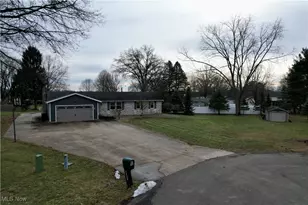 5648 Vantage Hill Ave NW, Massillon, OH 44646 - Photo 40