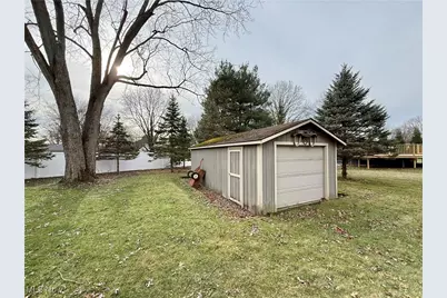 5648 Vantage Hill Avenue NW, Massillon, OH 44646 - Photo 36