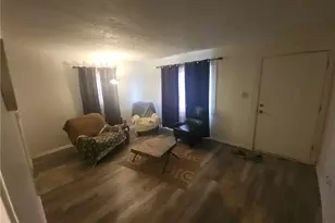 1276 Frederick Blvd, Akron, OH 44320 - Photo 2