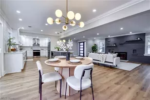 2531 Timberline Dr, Willoughby Hills, OH 44094 - Photo 8