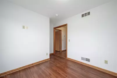 2094 Randolph Road, Mogadore, OH 44260 - Photo 18