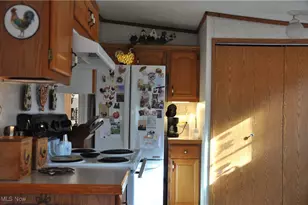 2620 Burnett Rd, Cutler, OH 45724 - Photo 14