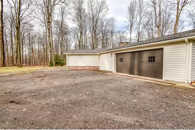 17460 Trillium Drive, Chagrin Falls, OH 44023 - Photo 46