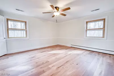 17460 Trillium Drive, Chagrin Falls, OH 44023 - Photo 26