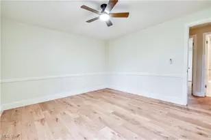 17460 Trillium Dr, Chagrin Falls, OH 44023 - Photo 32