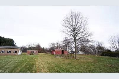 691 Southeast Avenue, Tallmadge, OH 44278 - Photo 4