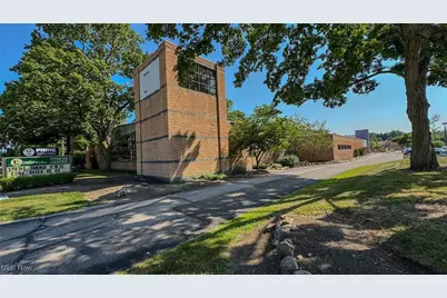 5133 Darrow Road, Hudson, OH 44236 - Photo 6