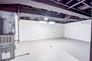 1099 Mt Vernon Blvd, Cleveland Heights, OH 44112 - Photo 30