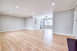 1099 Mt Vernon Blvd, Cleveland Heights, OH 44112 - Photo 36