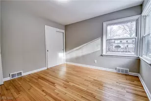 1099 Mt Vernon Blvd, Cleveland Heights, OH 44112 - Photo 18