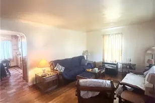 435 Blossom Ave, Campbell, OH 44405 - Photo 4