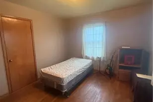 435 Blossom Ave, Campbell, OH 44405 - Photo 14