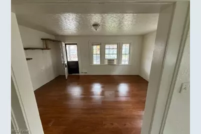 1219 Dueber Avenue SW, Canton, OH 44706 - Photo 2