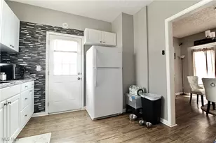 1122 West Ave, Elyria, OH 44035 - Photo 18