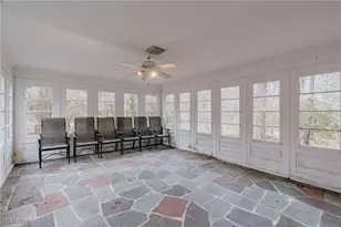 305 Hampshire Rd, Akron, OH 44313 - Photo 42