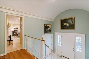 305 Hampshire Rd, Akron, OH 44313 - Photo 6