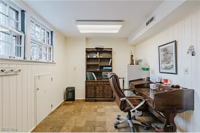 305 Hampshire Road, Akron, OH 44313 - Photo 36