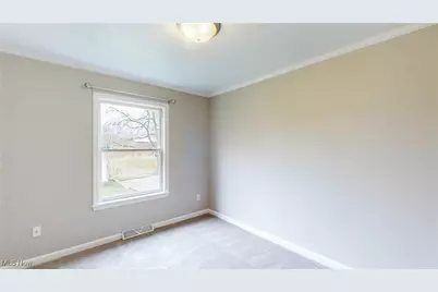 674 Stevenson Avenue, Akron, OH 44312 - Photo 28