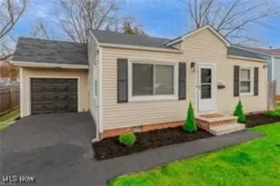 2441 Malden Rd, Loveland, OH 44121 - Photo 1