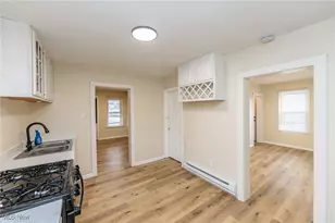 2440 E 32nd St, Lorain, OH 44055 - Photo 10